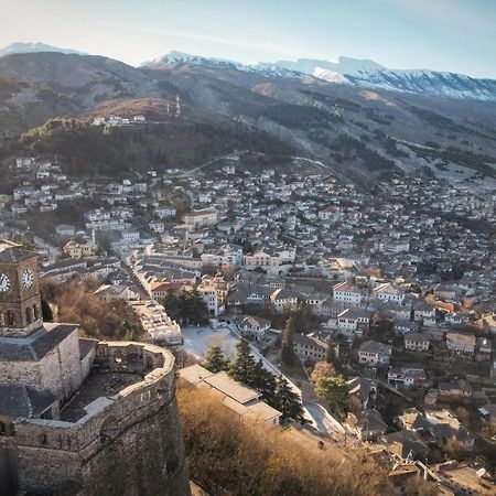 Hotel Bineri Gjirokastër Buitenkant foto
