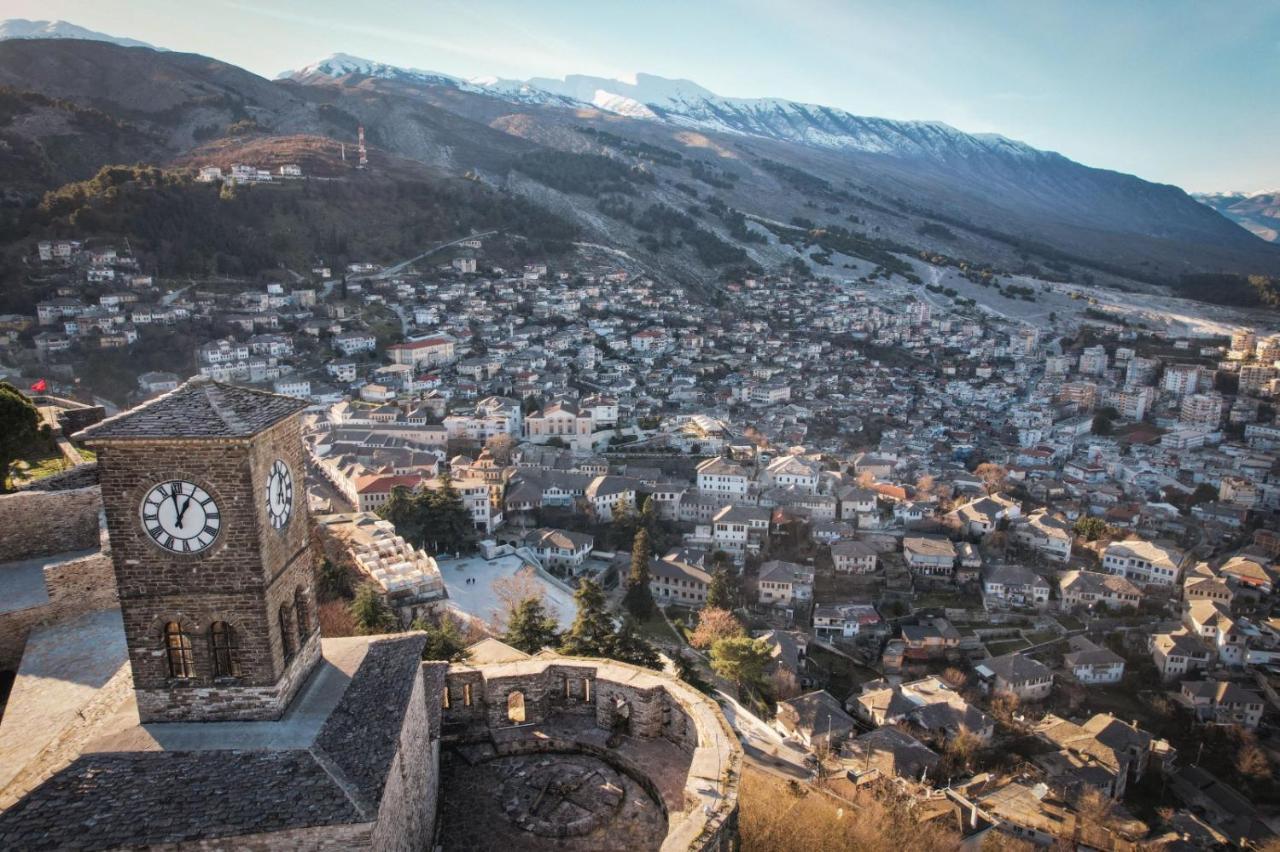 Hotel Bineri Gjirokastër Buitenkant foto