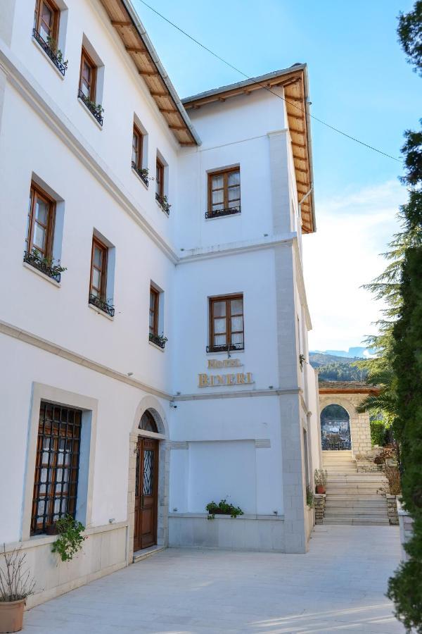 Hotel Bineri Gjirokastër Buitenkant foto