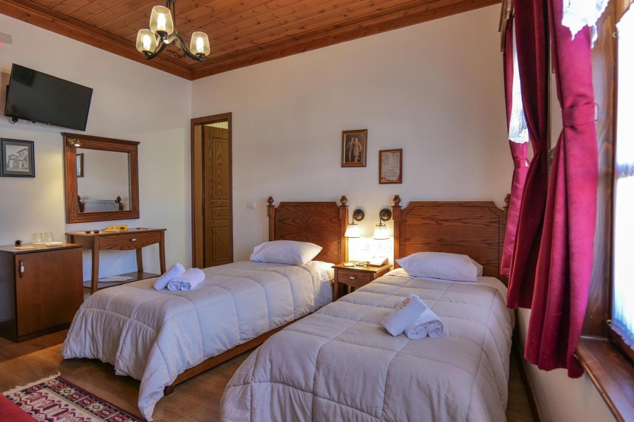 Hotel Bineri Gjirokastër Buitenkant foto