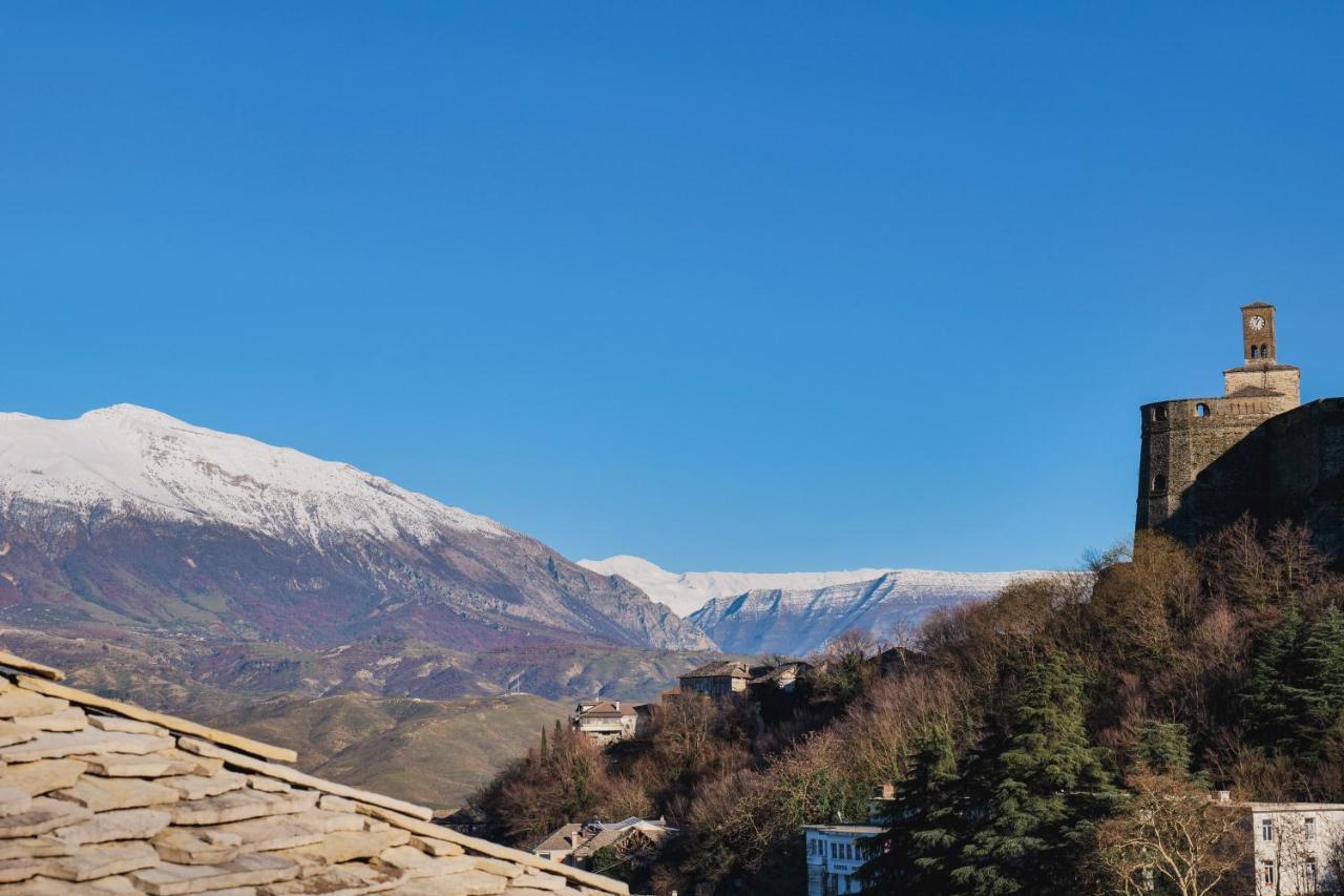 Hotel Bineri Gjirokastër Buitenkant foto